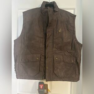 Avery Outdoors Men’s vest size large. NWT